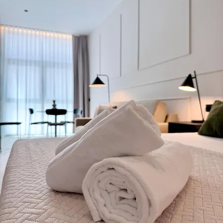 Aparthotel Dharma By Concept Flats