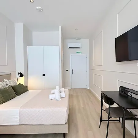 Aparthotel Dharma By Concept Flats 3*
